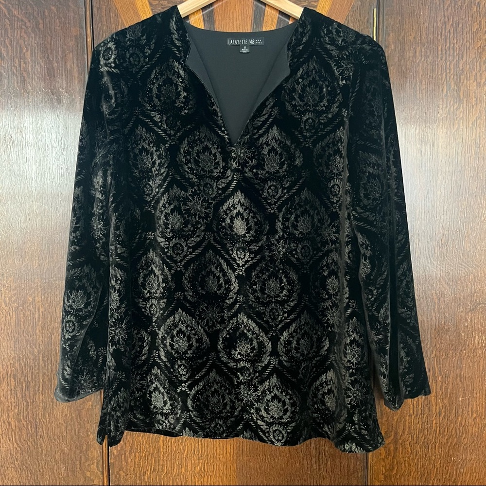 Lafayette 148 New York Silk-blend Velvet Top in Black, size 12